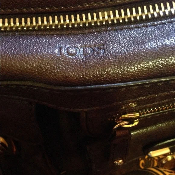 Tod's Dark Brown Shoulder Bag - Picture 2 of 4
